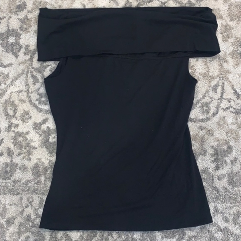 TROUVE Elegant Black Off-Shoulder Top